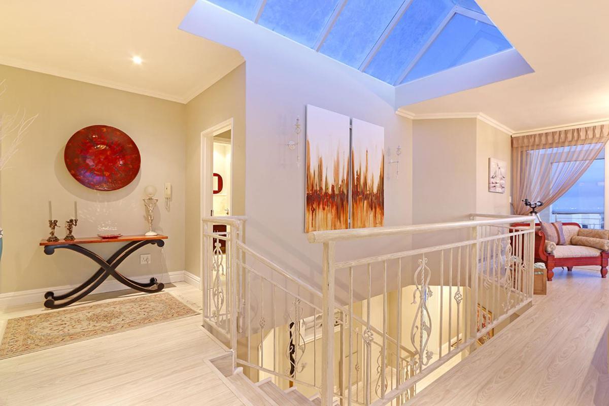 Bayview 30 By Hostagents Villa Bloubergstrand Ngoại thất bức ảnh